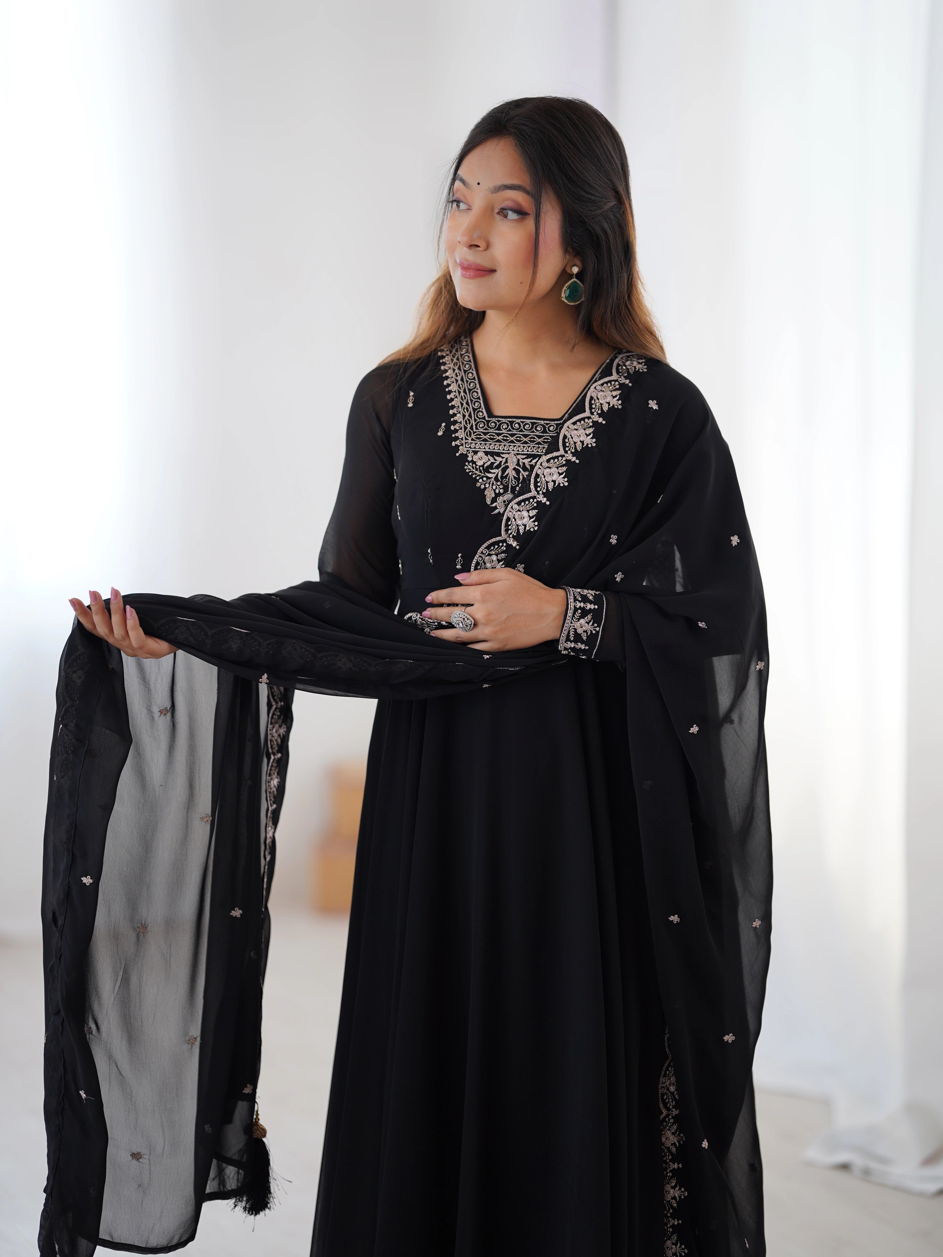 Black Zari Embroidery Fox Georgette Suit – Kalyanja